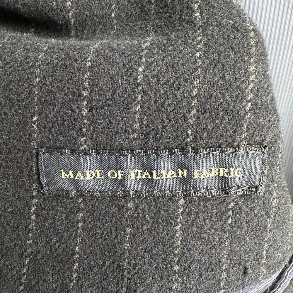Banana Republic Tailored Fit Navy Pinstripe Blazer Sport Coat 40R Italian Fabric